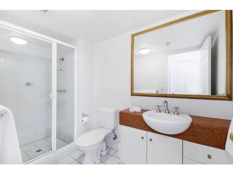 508/9 Beach Parade, Surfers Paradise QLD 4217
