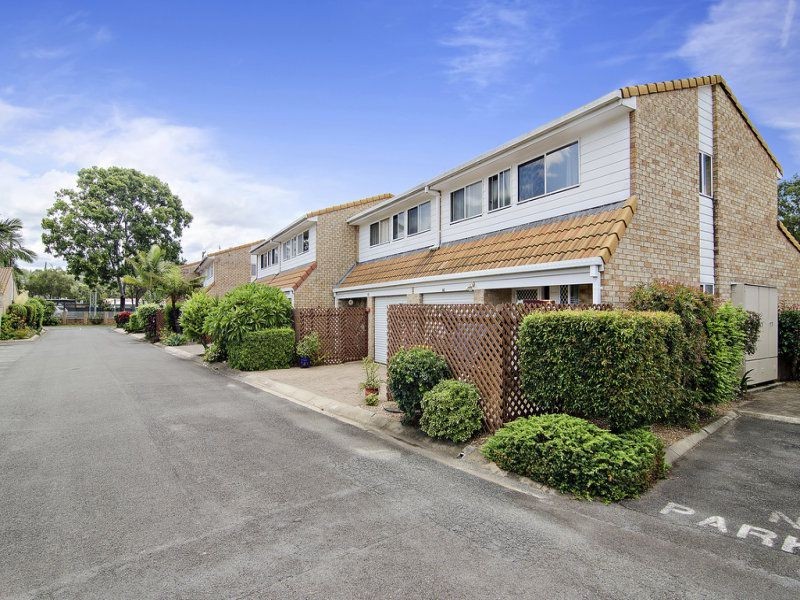 10/154 Currumbin Creek Road, Currumbin Waters QLD 4223