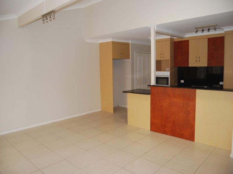 10/154 Currumbin Creek Road, Currumbin Waters QLD 4223