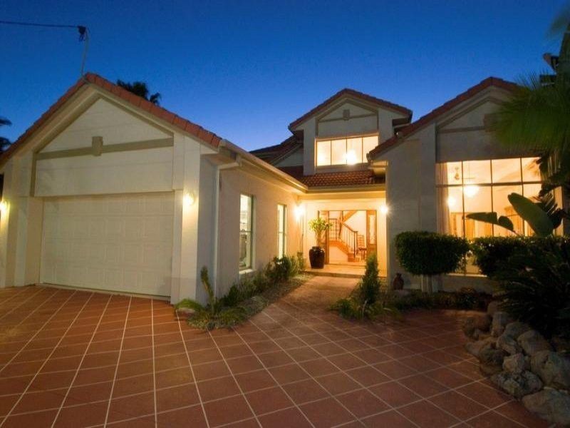 6 Gibraltar Drive, Isle Of Capri QLD 4217