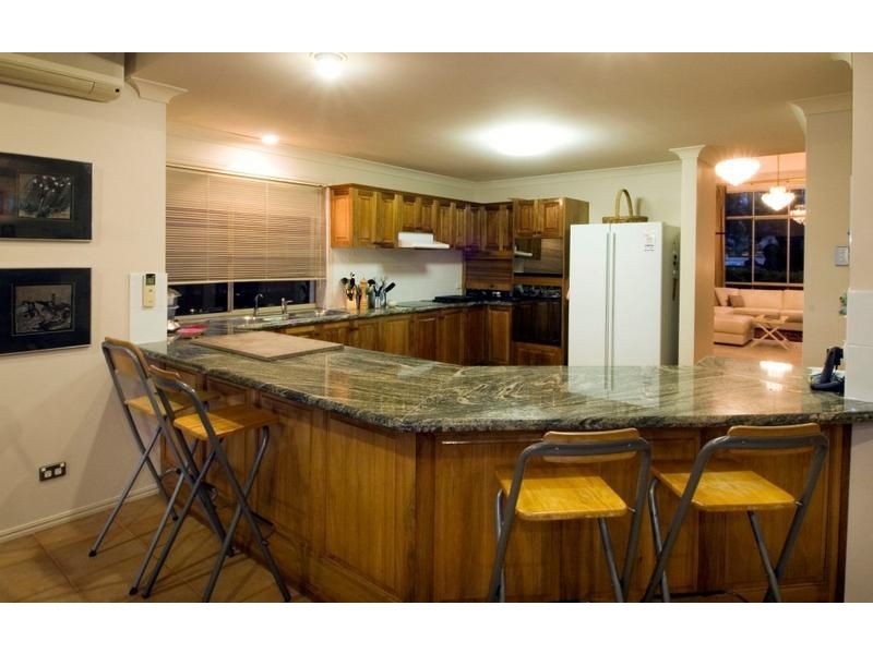 6 Gibraltar Drive, Isle Of Capri QLD 4217