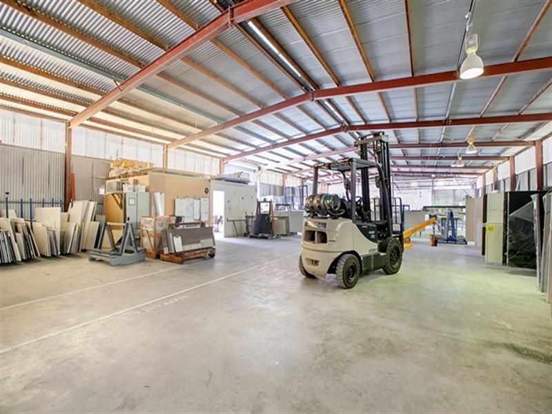 REF 1 / 9 Enterprise Street, Molendinar QLD 4214