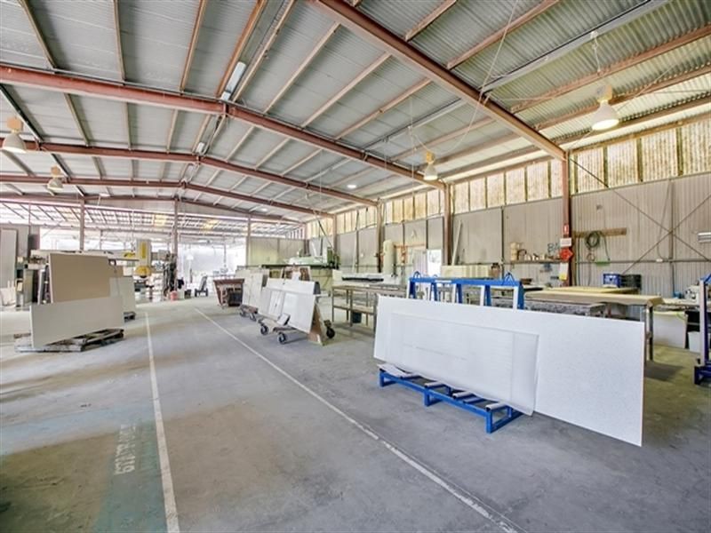 REF 1 / 9 Enterprise Street, Molendinar QLD 4214