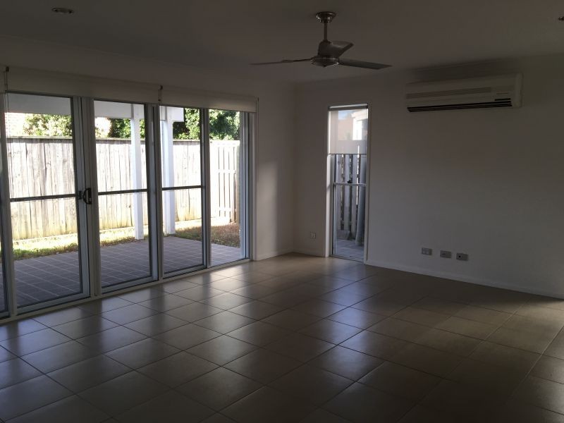 73 Venice Str, Burleigh Waters QLD 4220