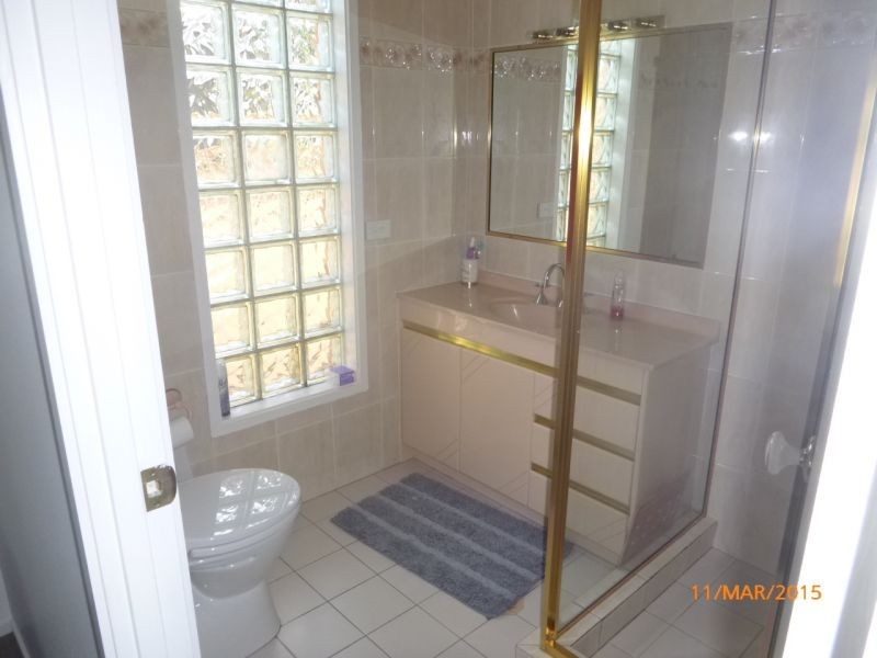 8 Key West, Broadbeach Waters QLD 4218