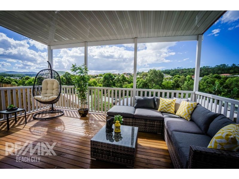 11 Ainslie Street, Pacific Pines QLD 4211