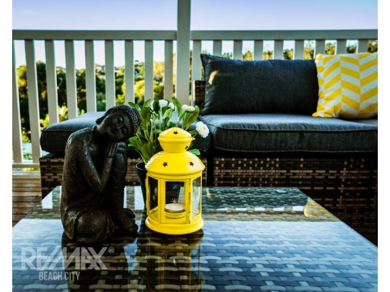 11 Ainslie Street, Pacific Pines QLD 4211