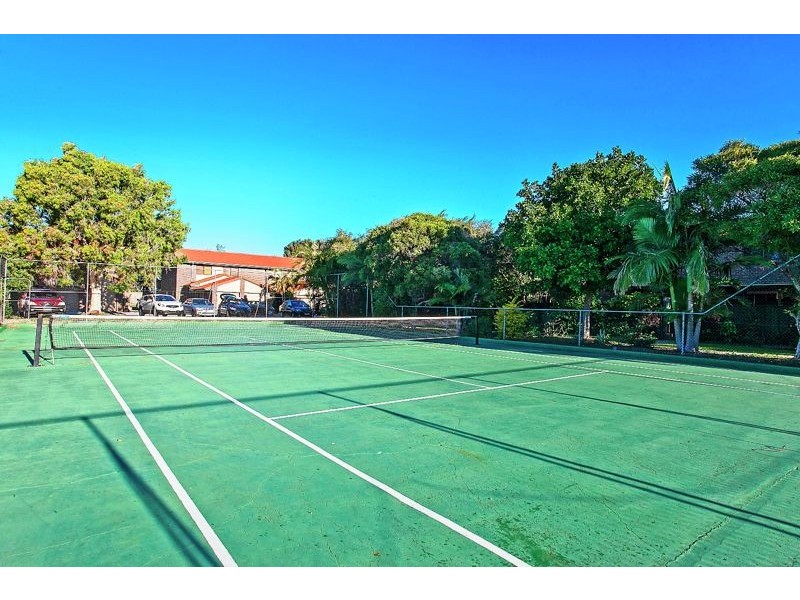 15/5 Galeen Drive, Burleigh Waters QLD 4220