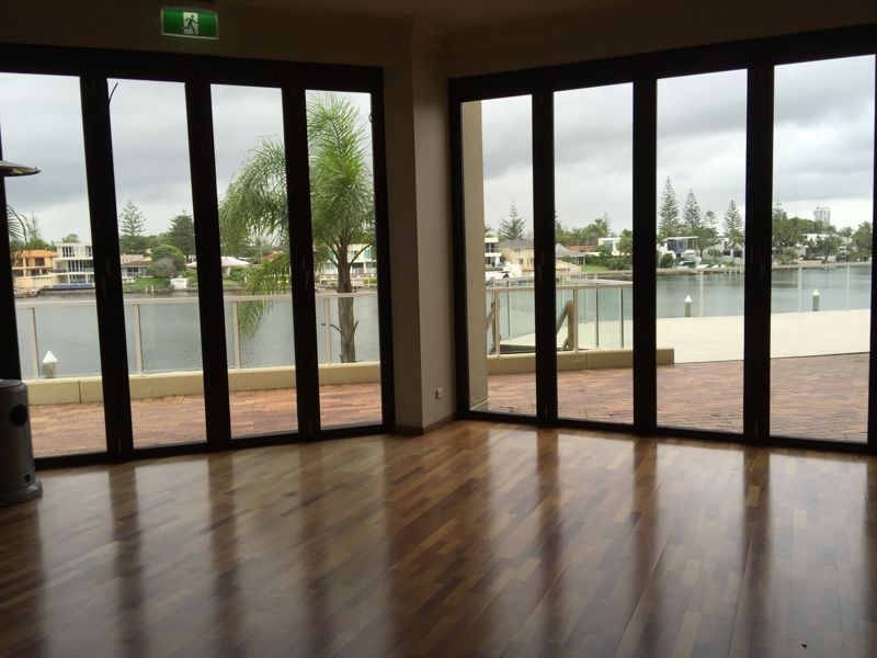 RENT 2890 Gold Coast Highway, Surfers Paradise QLD 4217