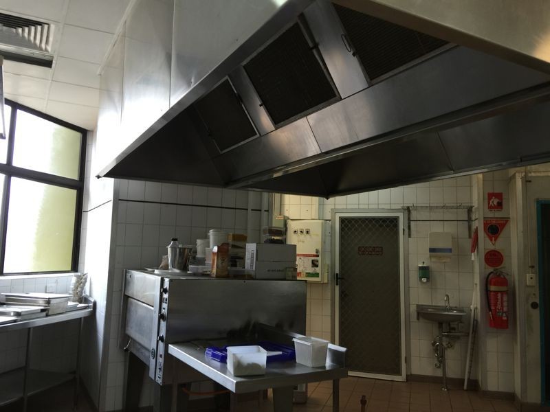 RENT 2890 Gold Coast Highway, Surfers Paradise QLD 4217