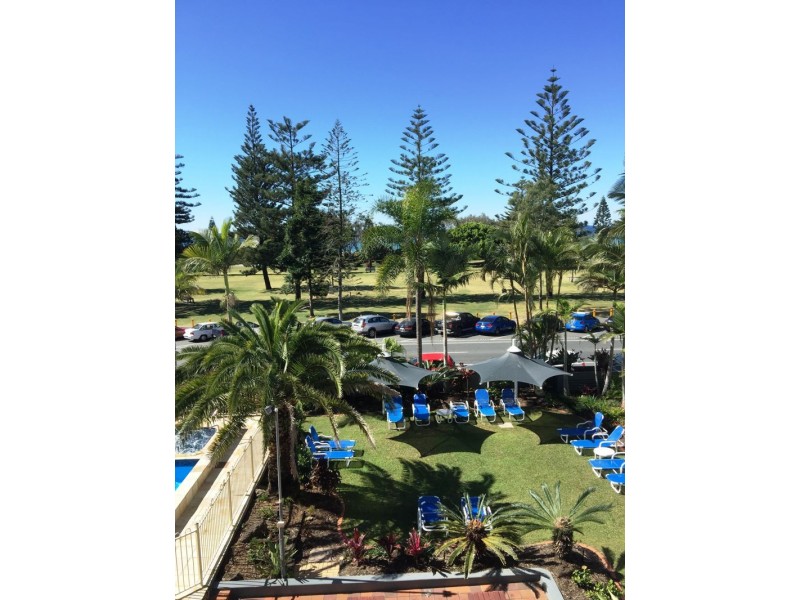 Broadbeach QLD 4218