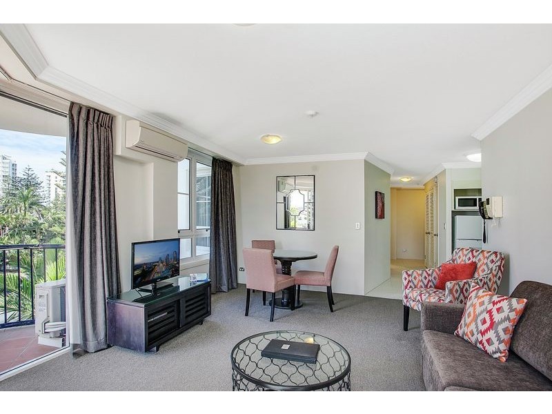 304/9 Beach Parade, Surfers Paradise QLD 4217