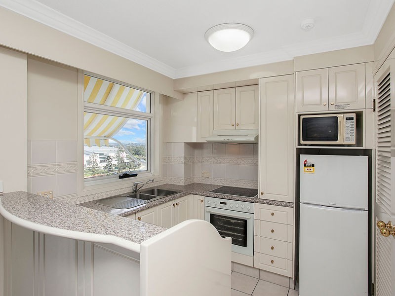 1712/90 Surf Parade (The Phoenician East Tower), Broadbeach QLD 4218