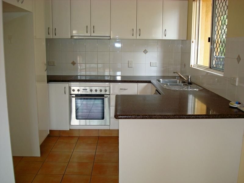 2/37 Sunbrite, Mermaid Beach QLD 4218