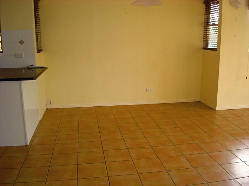 2/37 Sunbrite, Mermaid Beach QLD 4218