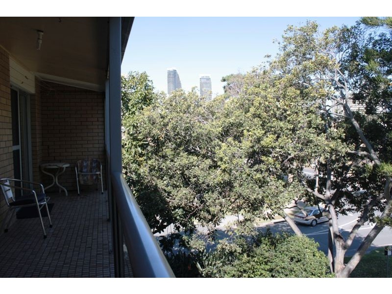 5/35 Te Peters Drive, Broadbeach Waters QLD 4218