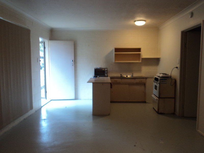 2/35 White Street, Southport QLD 4215