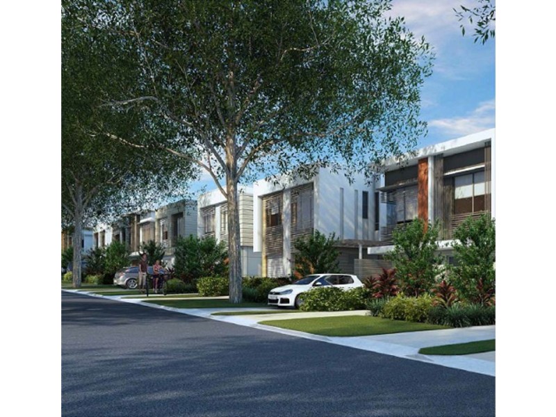 1 The Crestway ‘City Village’, Robina QLD 4226