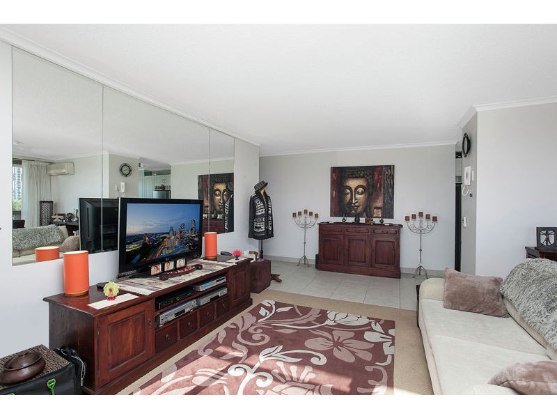 5C/10 Marine Parade, Southport QLD 4215