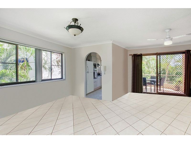 5/21 Chairlift Avenue, Nobby Beach QLD 4218