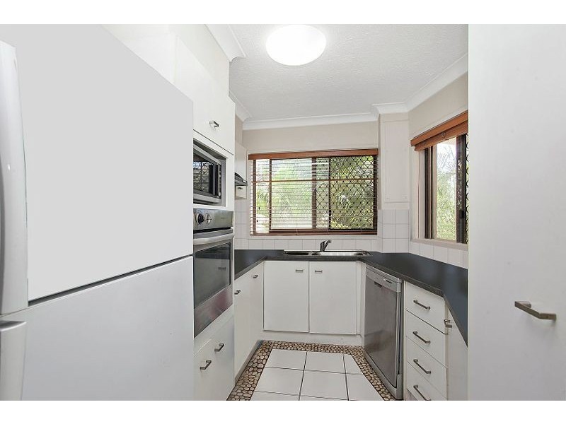 5/21 Chairlift Avenue, Nobby Beach QLD 4218