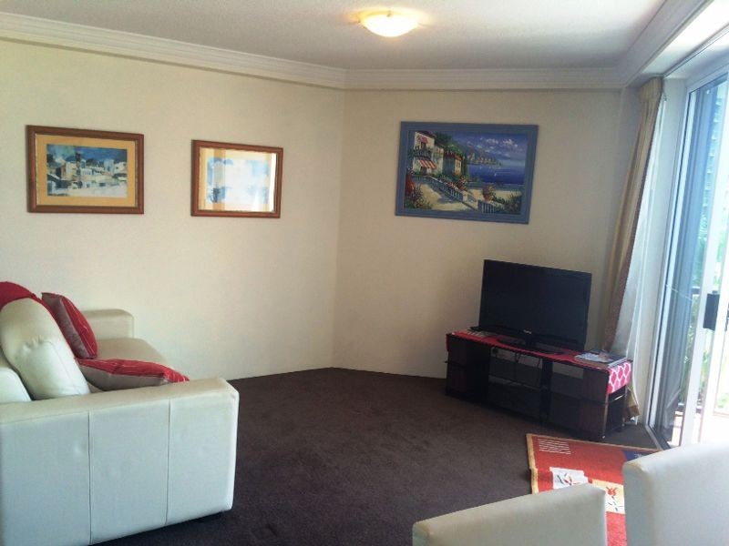 610/9 BEACH PARADE, Surfers Paradise QLD 4217