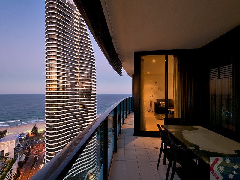 22904 Oracle 21 Elizabeth Avenue, Broadbeach QLD 4218