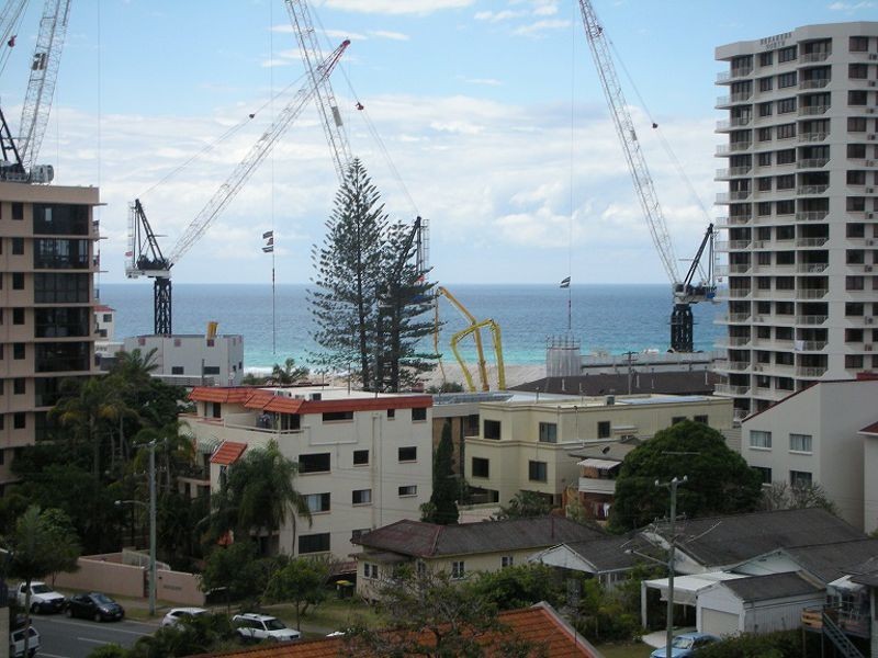 710/9 BEACH PARADE, Surfers Paradise QLD 4217