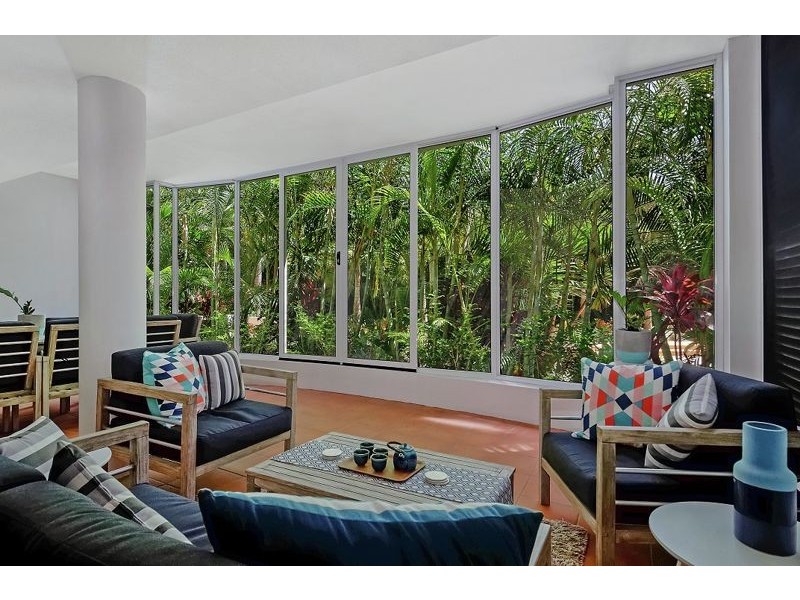 105/9 BEACH PARADE, Surfers Paradise QLD 4217