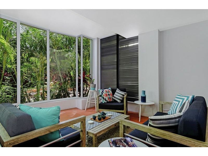 105/9 BEACH PARADE, Surfers Paradise QLD 4217