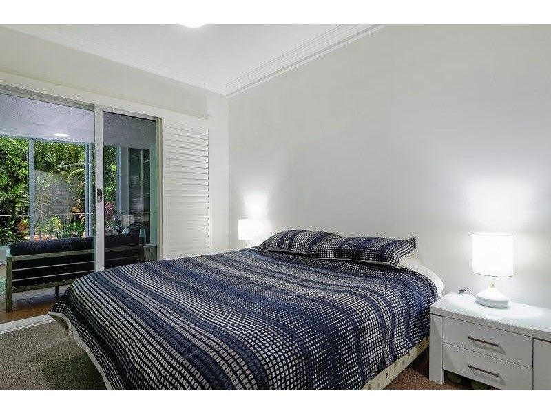 105/9 BEACH PARADE, Surfers Paradise QLD 4217