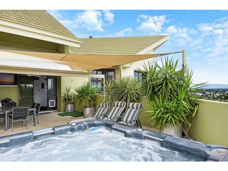 63/2890 Gold Coast Highway, Surfers Paradise QLD 4217