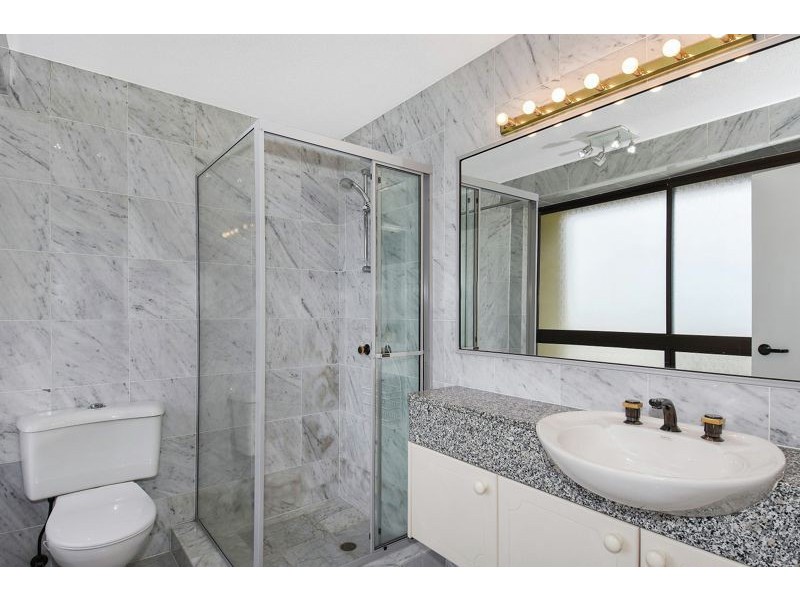 63/2890 Gold Coast Highway, Surfers Paradise QLD 4217