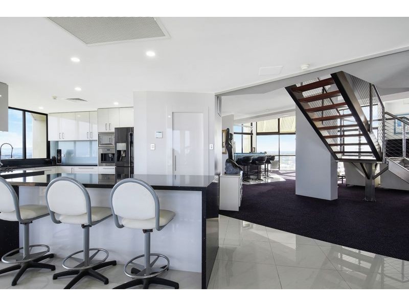 63/2890 Gold Coast Highway, Surfers Paradise QLD 4217