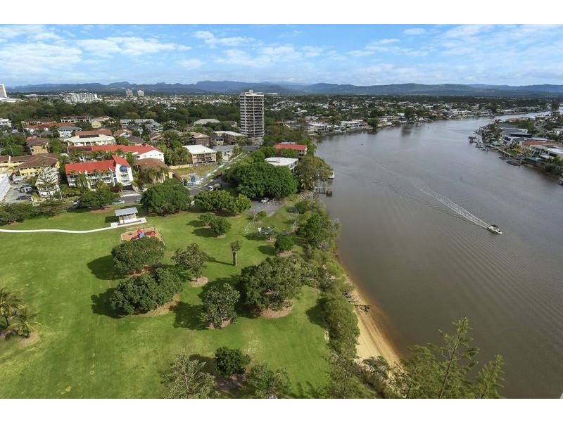 63/2890 Gold Coast Highway, Surfers Paradise QLD 4217