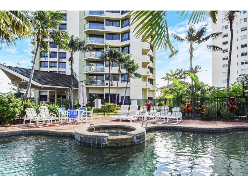 63/2890 Gold Coast Highway, Surfers Paradise QLD 4217