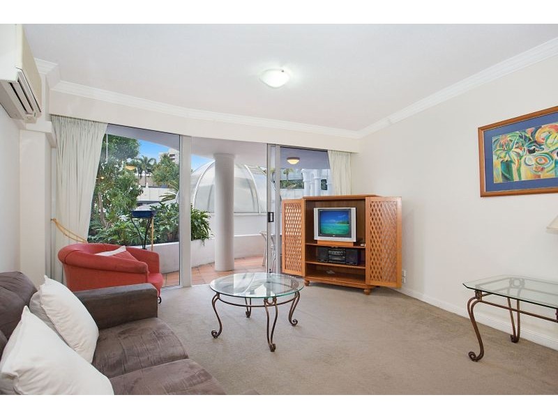 1107/24 Queensland Avenue, Broadbeach QLD 4218