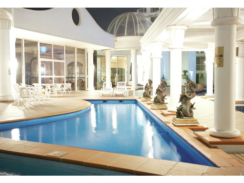 1107/24 Queensland Avenue, Broadbeach QLD 4218