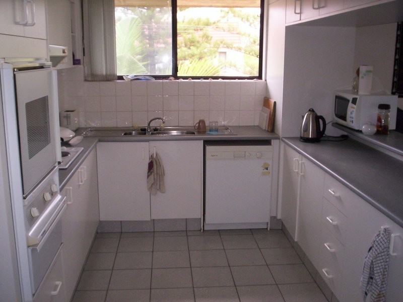 7/14 First Avenue, Broadbeach QLD 4218