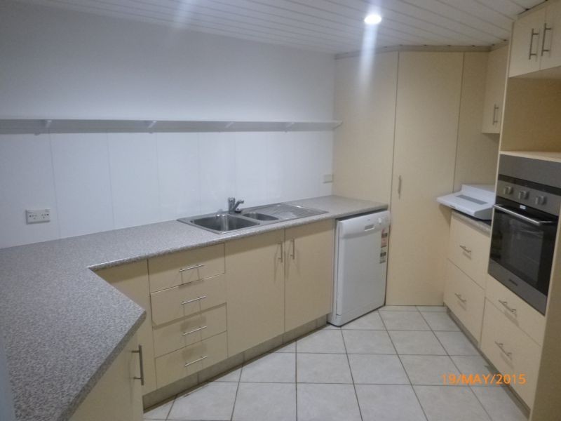 Broadbeach Waters QLD 4218