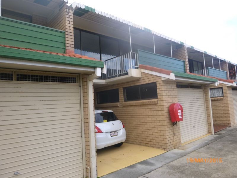 Broadbeach Waters QLD 4218