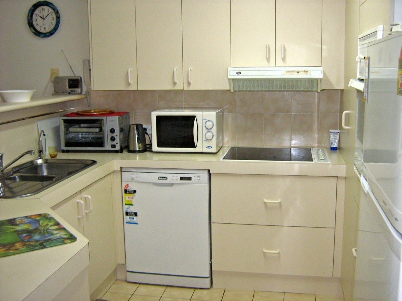 31/36 Australia Avenue, Broadbeach QLD 4218