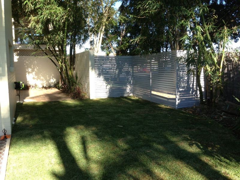 2 Amalfi Drive, Isle Of Capri QLD 4217