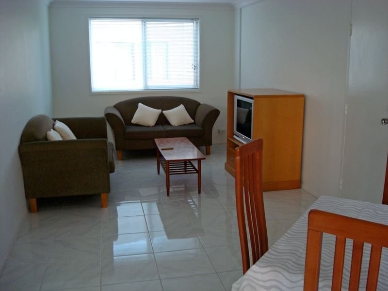 Unit 3/45 Britannia Avenue, Broadbeach QLD 4218