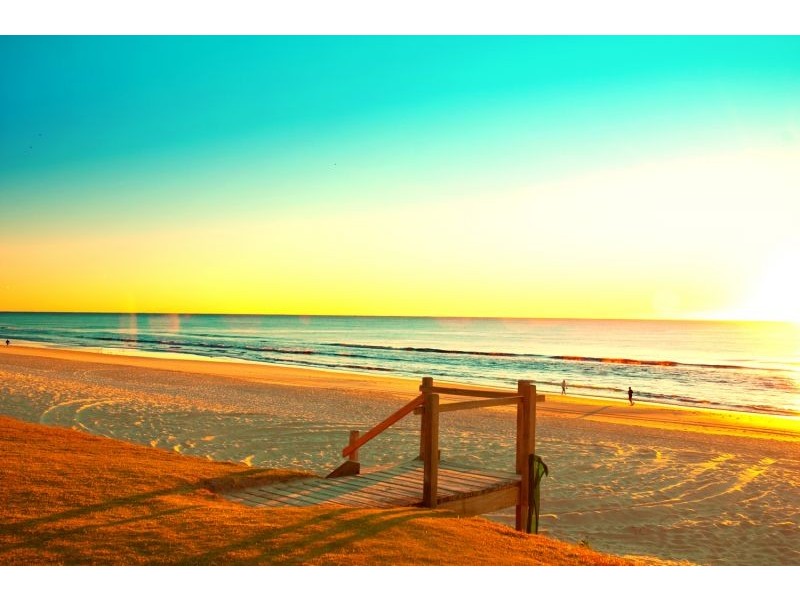 6/14 First Avenue, Broadbeach QLD 4218