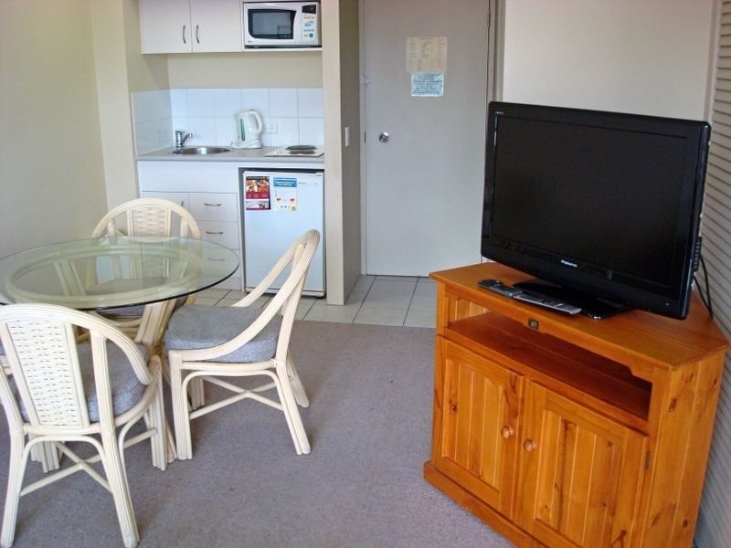 421/1 Paradise Island, Surfers Paradise QLD 4217