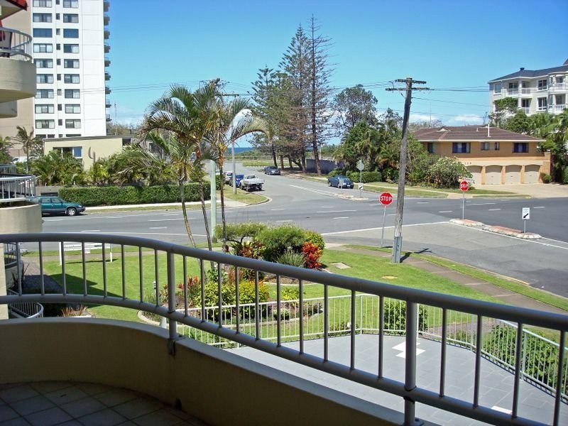 5/5 Australia Avenue, Broadbeach QLD 4218