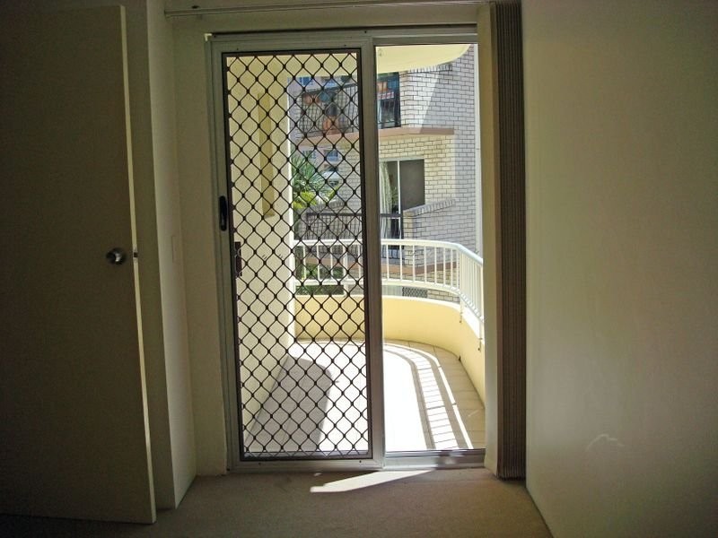 5/5 Australia Avenue, Broadbeach QLD 4218