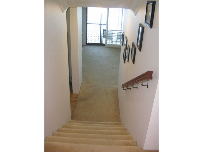 7/33 Duet Drive, Mermaid Waters QLD 4218