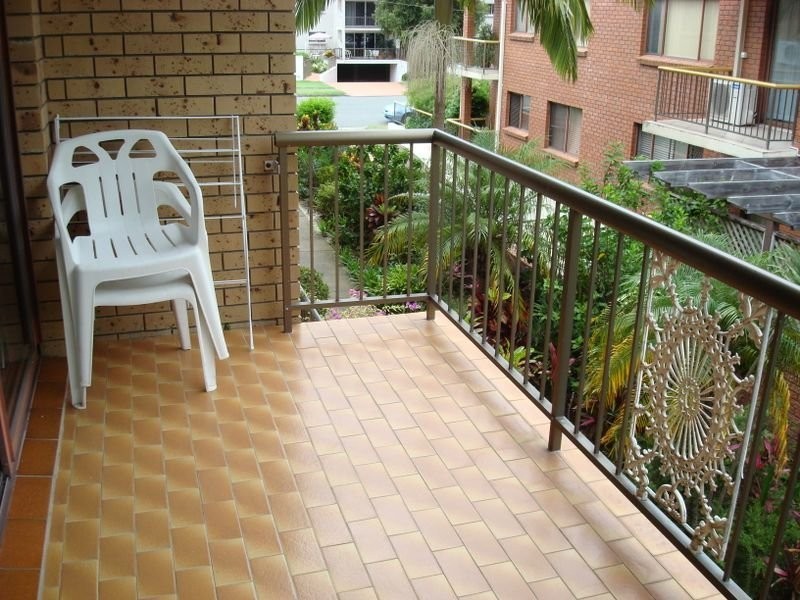 Unit 7/27 Armrick Avenue, Broadbeach QLD 4218